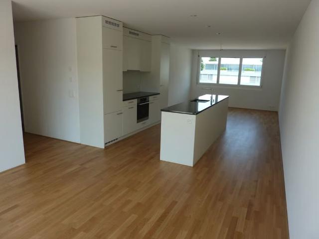 3.5 Zimmer, 90 m², 2. Stock