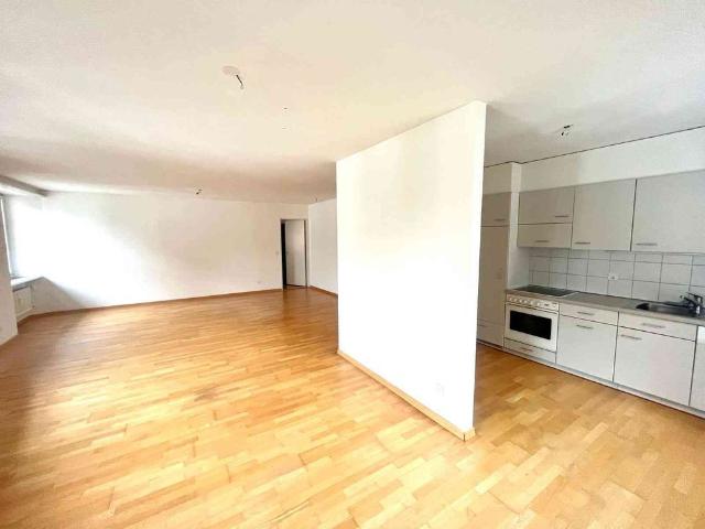 3.5 Zimmer, 90 m², 2. Stock