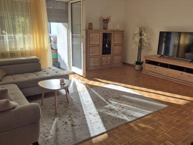 3.5 Zimmer, 90 m²