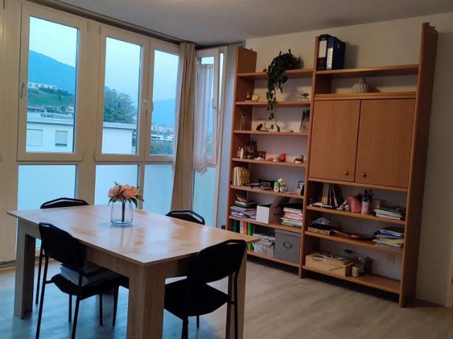 3.5 Zimmer, 90 m²