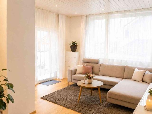 3.5 Zimmer, 90 m²