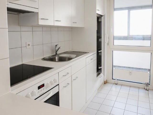 3.5 Zimmer, 90 m², 6. Stock