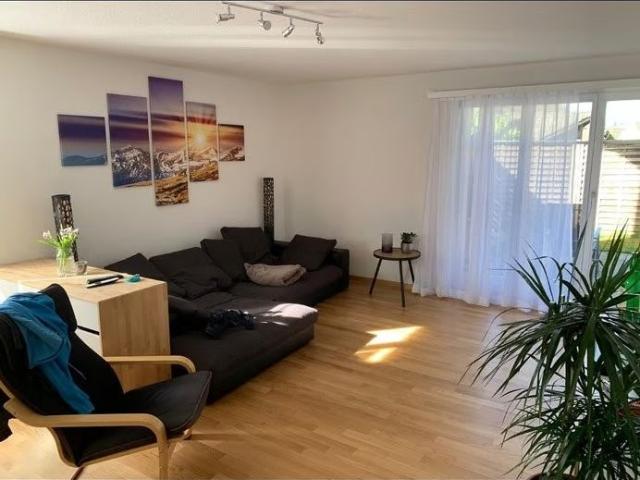 3.5 Zimmer, 90 m², EG