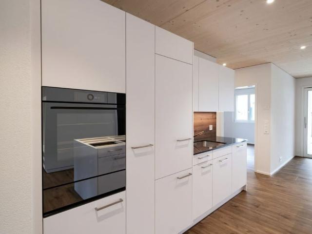 3.5 Zimmer, 90 m², EG
