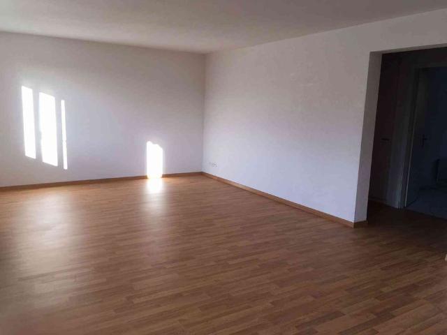 3.5 Zimmer, 90 m², EG