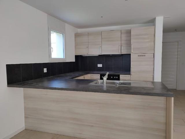 3.5 Zimmer, 90 m², EG