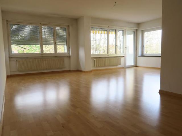 3.5 Zimmer, 90 m², EG