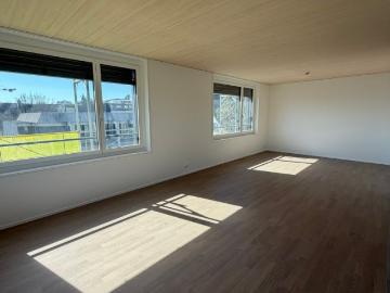 Wohnung mieten in Thalwil - Aufzug