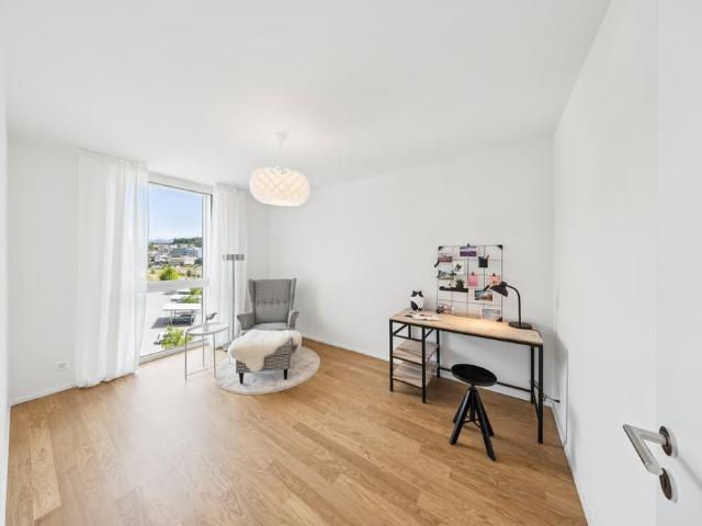 3.5 Zimmer, 92 m², 3. Stock