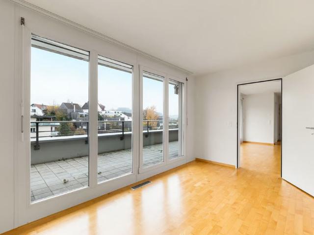 3.5 Zimmer, 92 m², 4. Stock