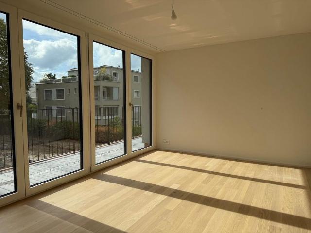 3.5 Zimmer, 92 m², EG