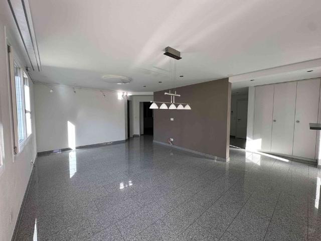 3.5 Zimmer, 92 m², EG