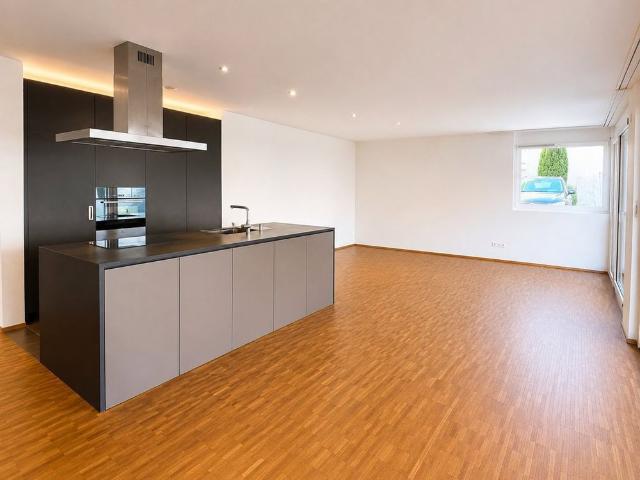 3.5 Zimmer, 92 m², EG