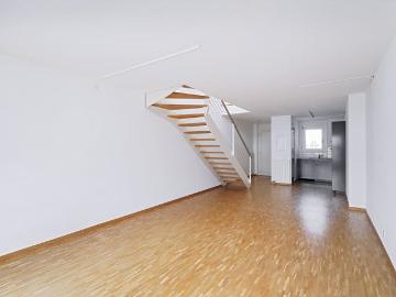 Karl Barth-Platz - Keller, Balkon, Parkplatz