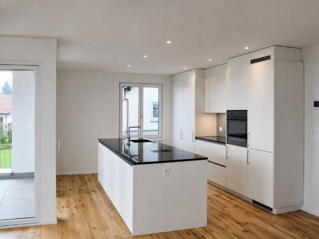 3.5 Zimmer, 93 m², 1. Stock