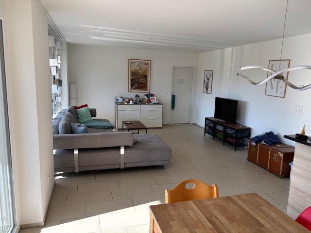 3.5 Zimmer, 93 m², 1. Stock