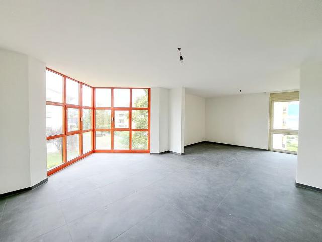 3.5 Zimmer, 93 m², 2. Stock