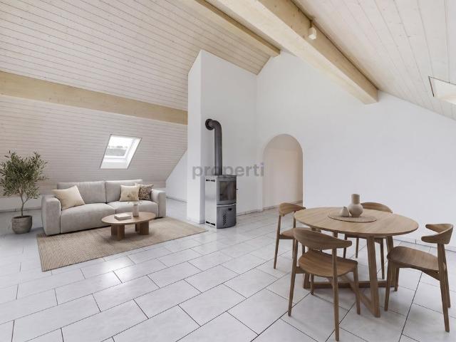 3.5 Zimmer, 93 m², 2. Stock
