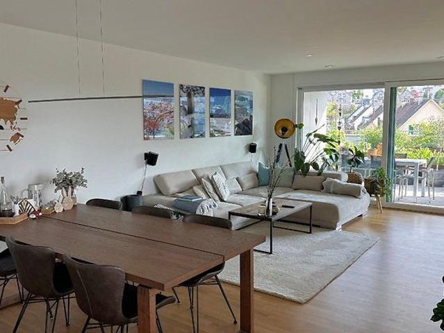 3.5 Zimmer, 93 m², 2. Stock