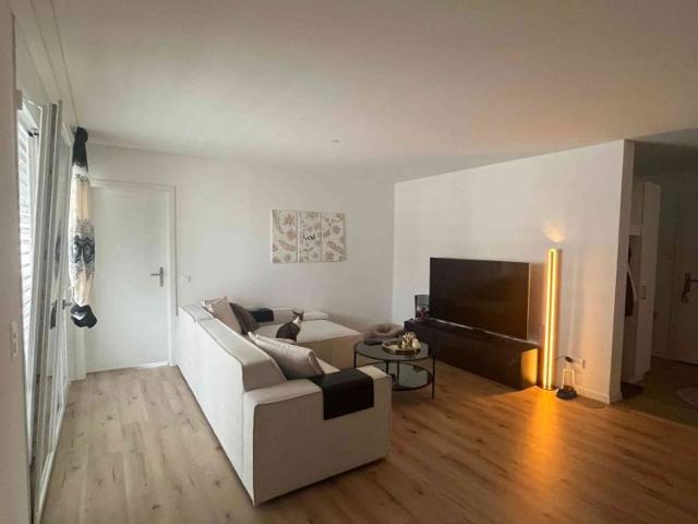 3.5 Zimmer, 93 m², 2. Stock