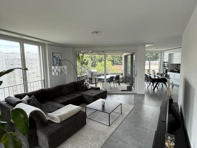 3.5 Zimmer, 93 m², 4. Stock