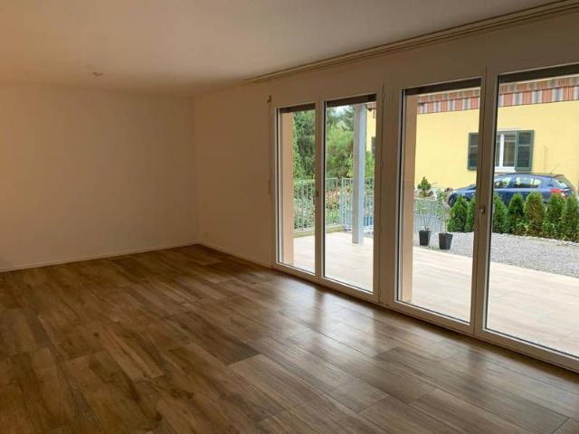 3.5 Zimmer, 93 m², EG