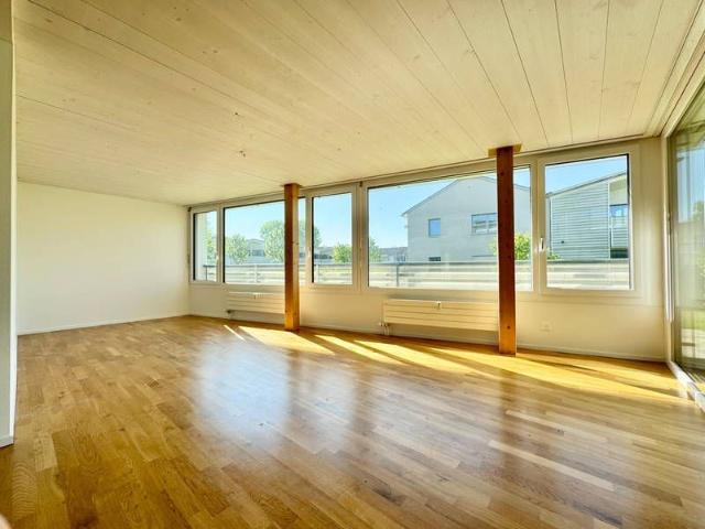 3.5 Zimmer, 93 m², EG