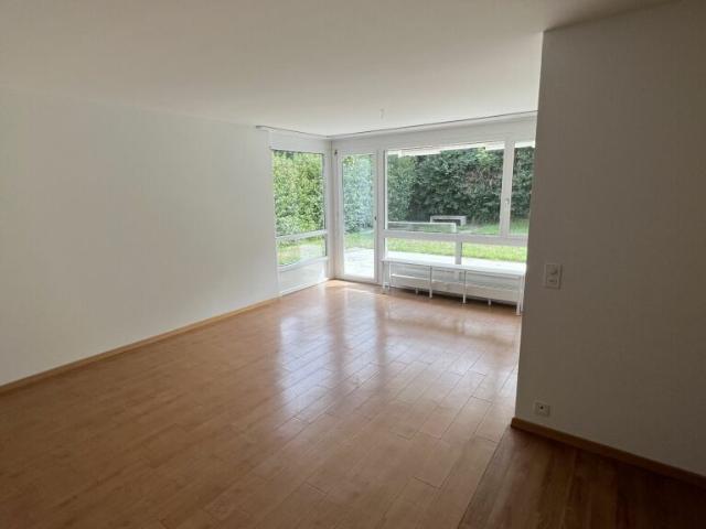 3.5 Zimmerwohnung im Erdgeschoss, Röschenzstrasse 55 in Laufen