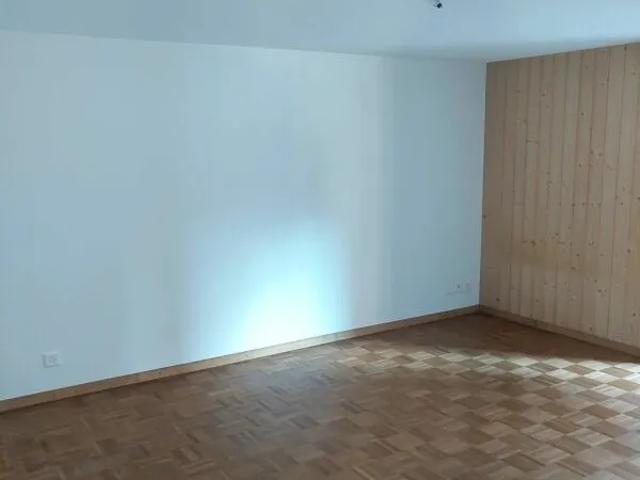3.5 Zimmerwohnung in Root