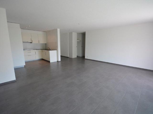 3.5 Zimmerwohnung mit grossem Balkon