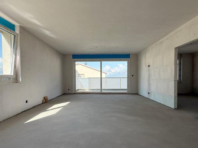3.5 Zimmerwohnung neu 1. Stock – Lens
