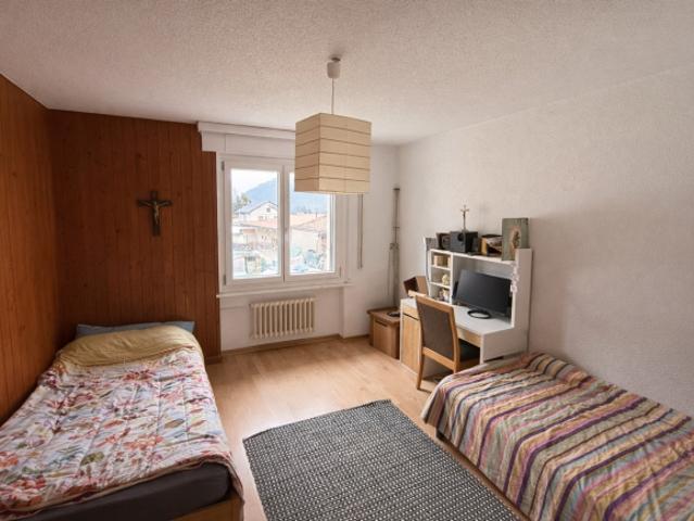 3,5 ZIMMIGES APPARTEMENT IM 1. OG MIT BOX GARAGE UND AUSSENSTELLPLATZ