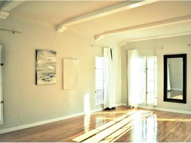 $3,650 Spacious, Pet friendly Upper Unit