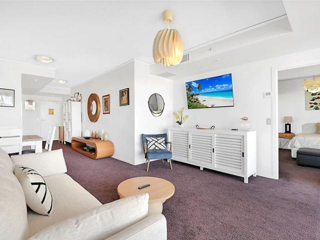 3 6 Months Only, Fully Furnished, sleeps up to 4 people, Bills Extra