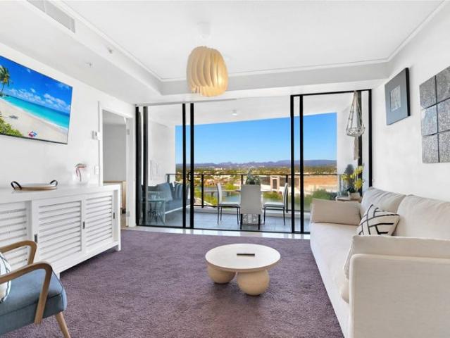 3 6 Months Only, Fully Furnished, sleeps up to 4 people, Bills Extra