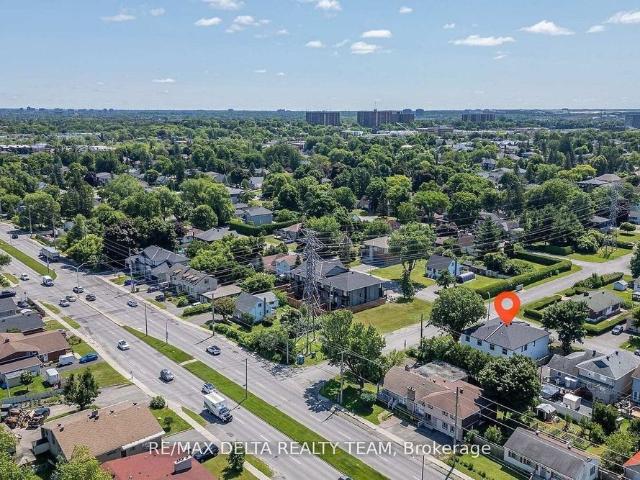 3 77A Granton Avenue, Ottawa