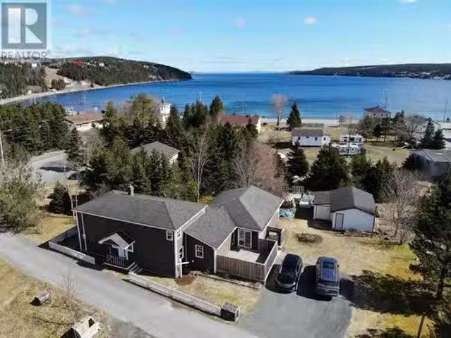 3 7 Woodpath Road, Clarkes Beach, NL, A0A 1W0 house for sa.