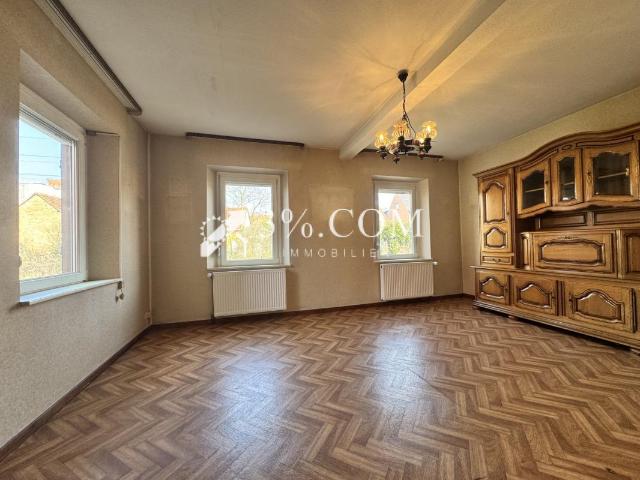 3%COM Maison à rénover avec 5 chambres à Hochfelden