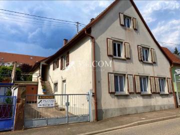 3%COM Duplex avec garage au centre de HOCHFELDEN