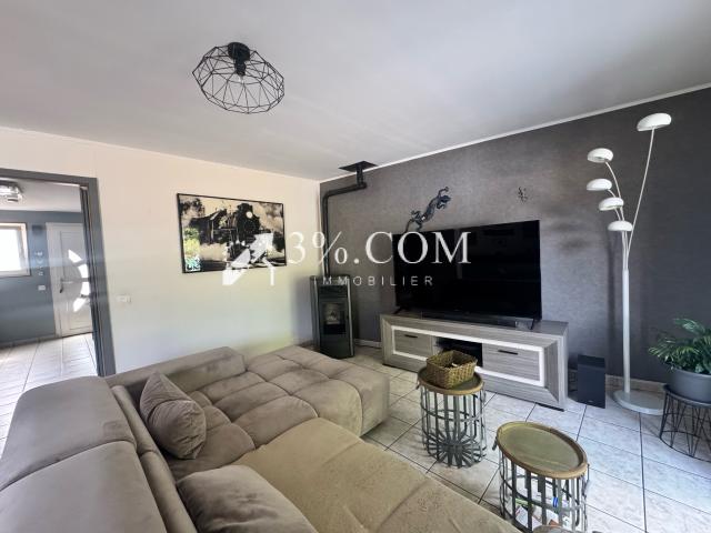 3%COM Jolie maison mitoyenne 3 chambres et jardin