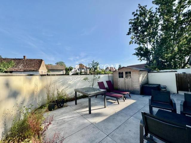 3%COM Très beau F4 en duplex avec terrasse