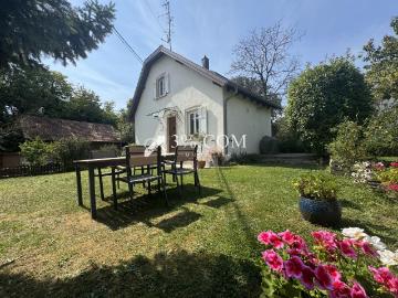3%COM Très jolie maison rénovée avec jardin