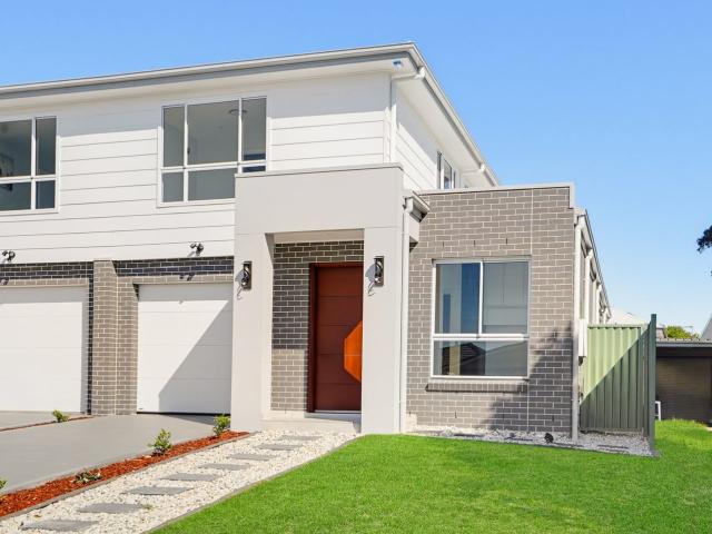 3a Benaud Court, St Clair