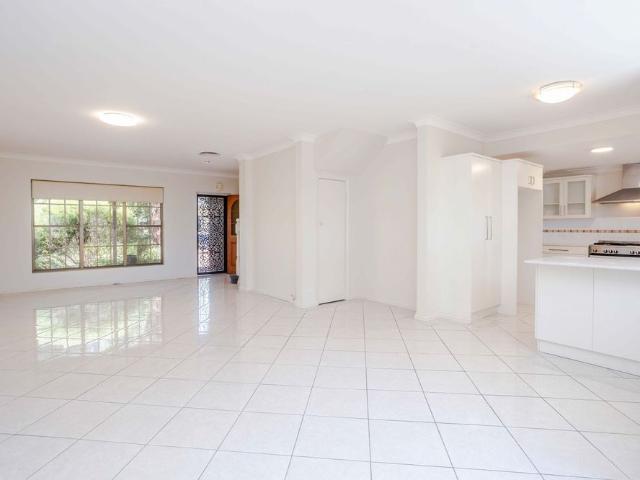 3A Crossing Street, St Georges