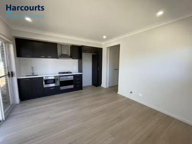 3a Heliconia Lane, WOONGARRAH, NSW 2259 Flat for Rent