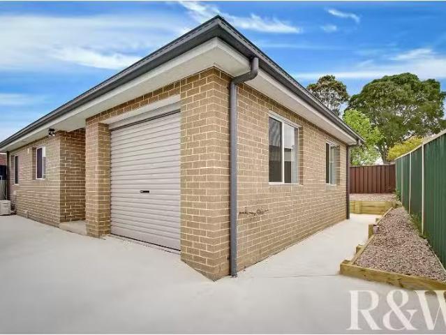 3A Popondetta Road, EMERTON House for rent Listed by Rooty Hi.