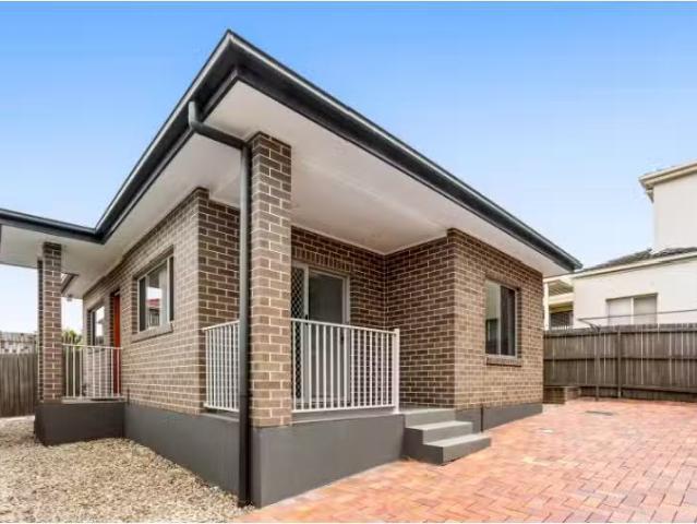 3a Roy Street, KINGSGROVE Apartment for rent Listed by Quartz.