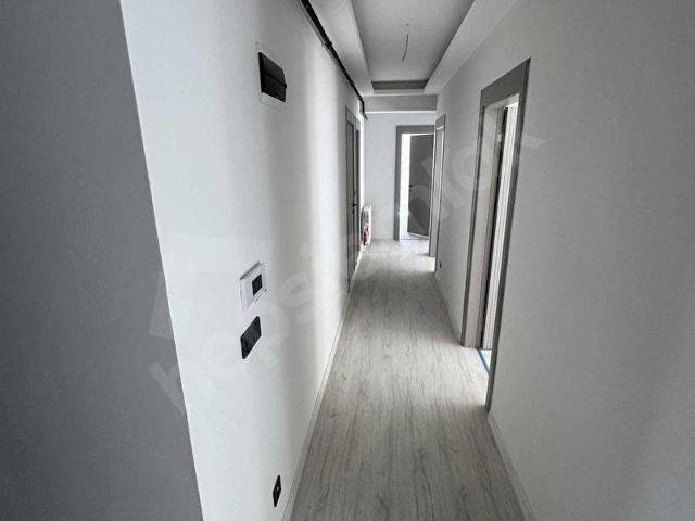 3ADAM EMLAK`TAN CUMHURİYET MAH ARKAVE YAN CEPHE 3+1SATILIK DAİRE
