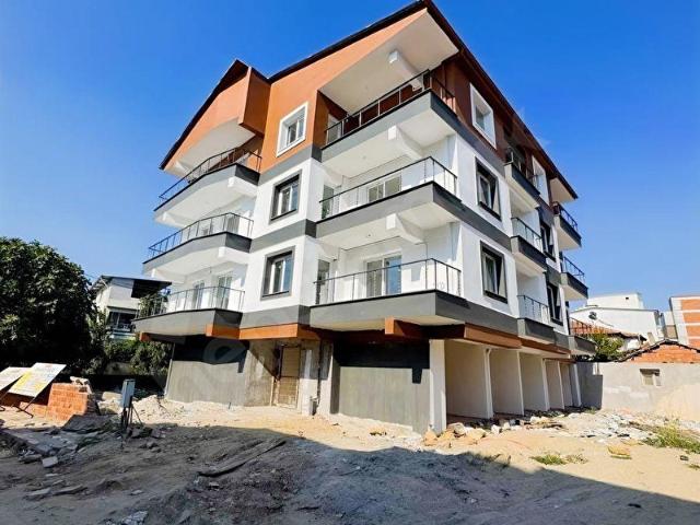 3ADAM GAYRİMENKULDEN CUMHURİYETTE ÖN CEPHE SATILIK 2+1