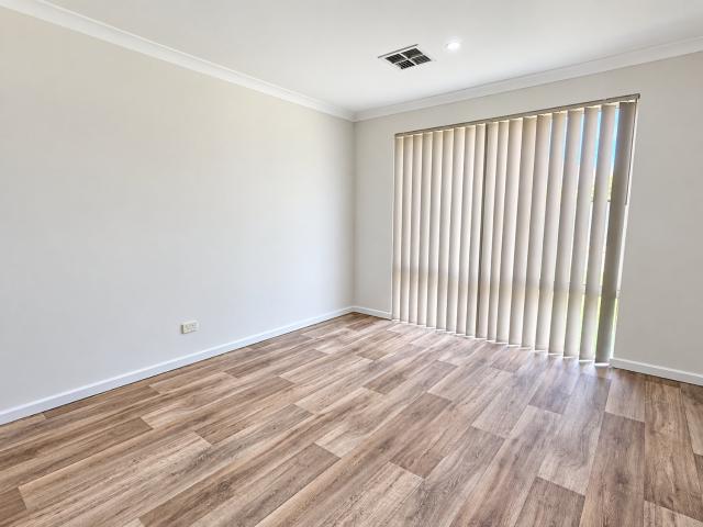 3B Whittaker WayWaroona WA 6215, Australia